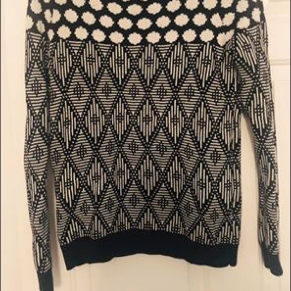 Sweater with fun pattern - Size M - Picture 2 of 2